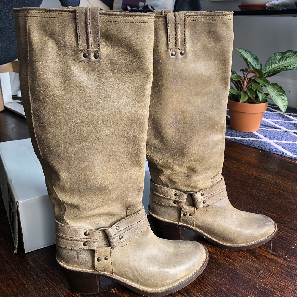Frye Carmen Harness Tall